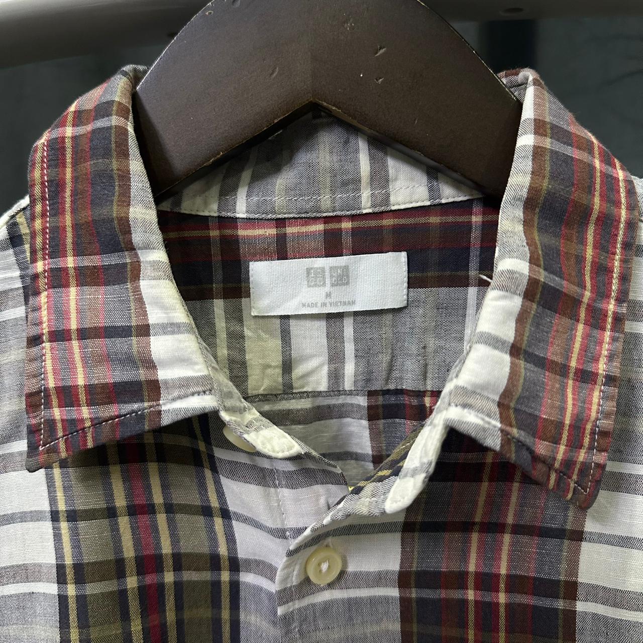 UNIQLO Men’s Shirt - Checkered (XL)