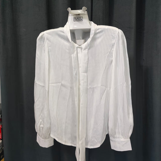 Women’s Shirt - White(M)