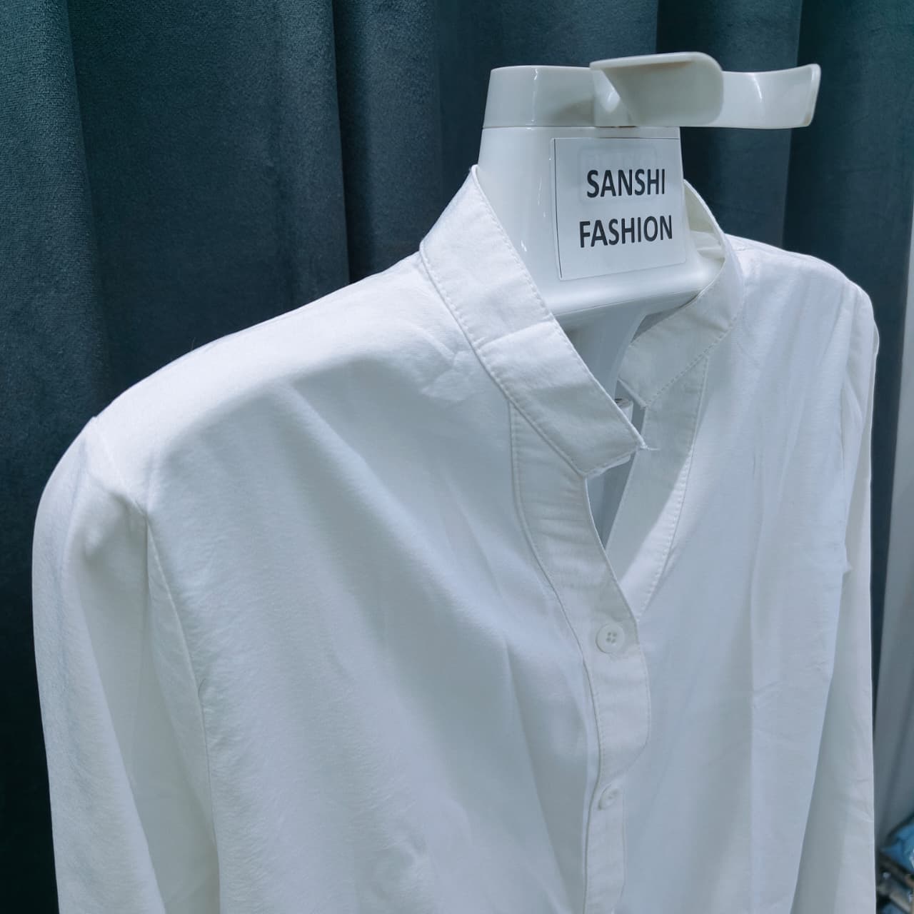 Women’s Shirt - White(M)