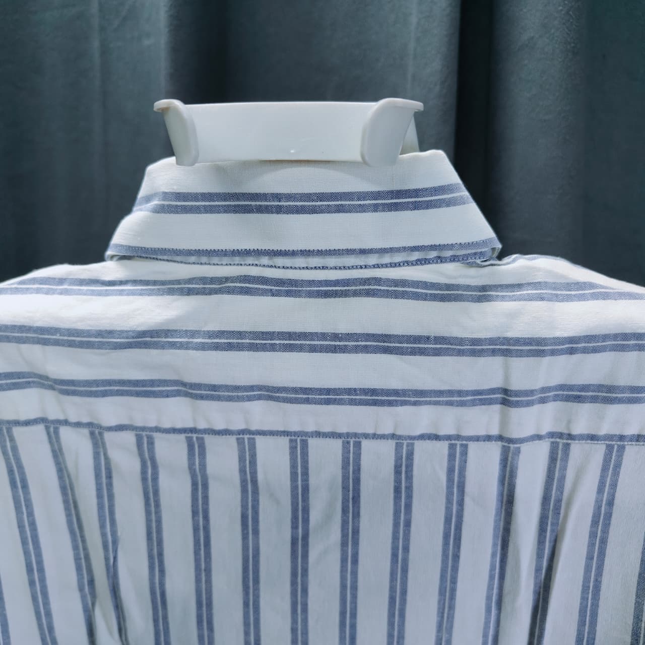 Countess Mara Men's Shirt- White & Blue Striped (M)